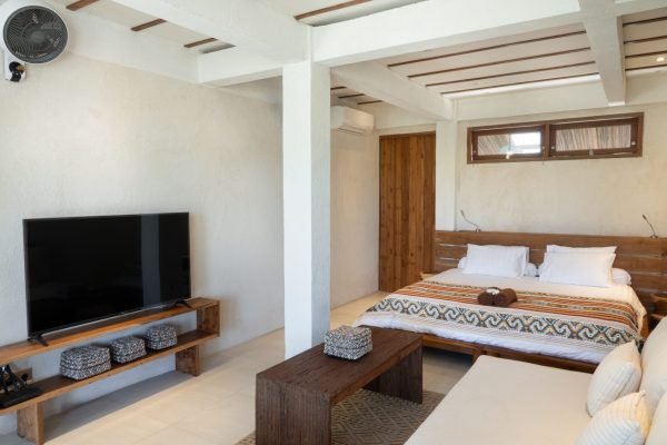 20250425-Rotebeachhouse-369-Edit